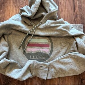 L.L. Bean Camp Hoodie with front pocket NWT